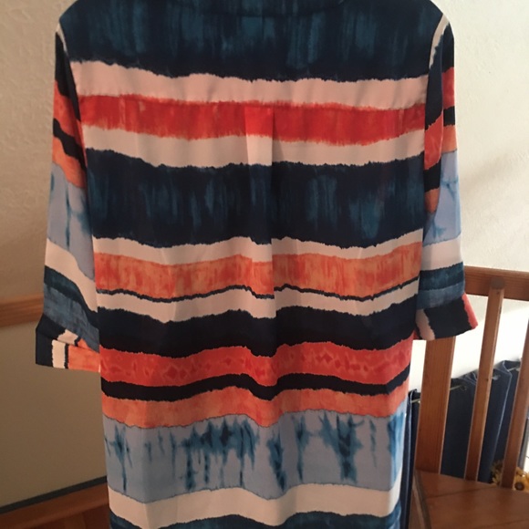 Zac&Rachel Tunic Blouse - Picture 2 of 2